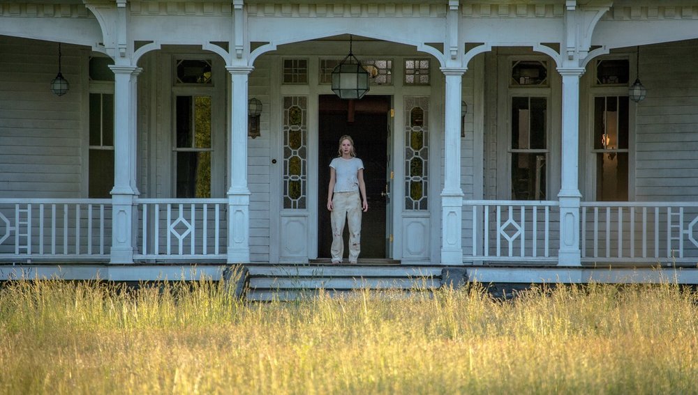 Jennifer Lawrence's Home Cost her $8 Million. Care to Guess What Her